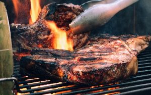 Porterhouse-vs-Ribeye